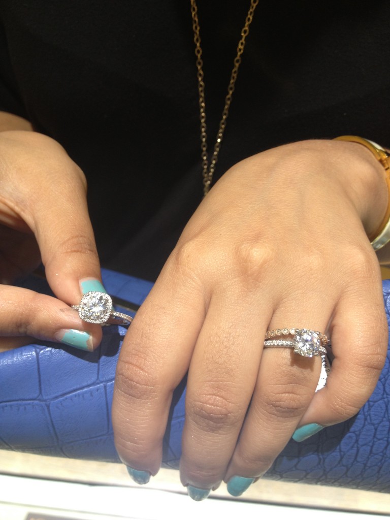 Mishelle from Houstonista wants a cushion-cut diamond for her future engagement ring (the easy part). The hard part: Choosing the perfect setting. Ahh decisions decisions.