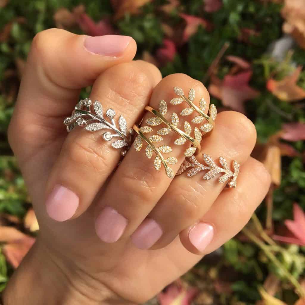 Shy Floral Diamond Rings