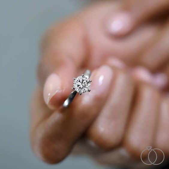 echo diamond engagement ring