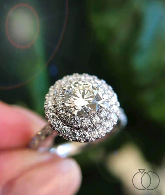 lab grown diamond-halo ring