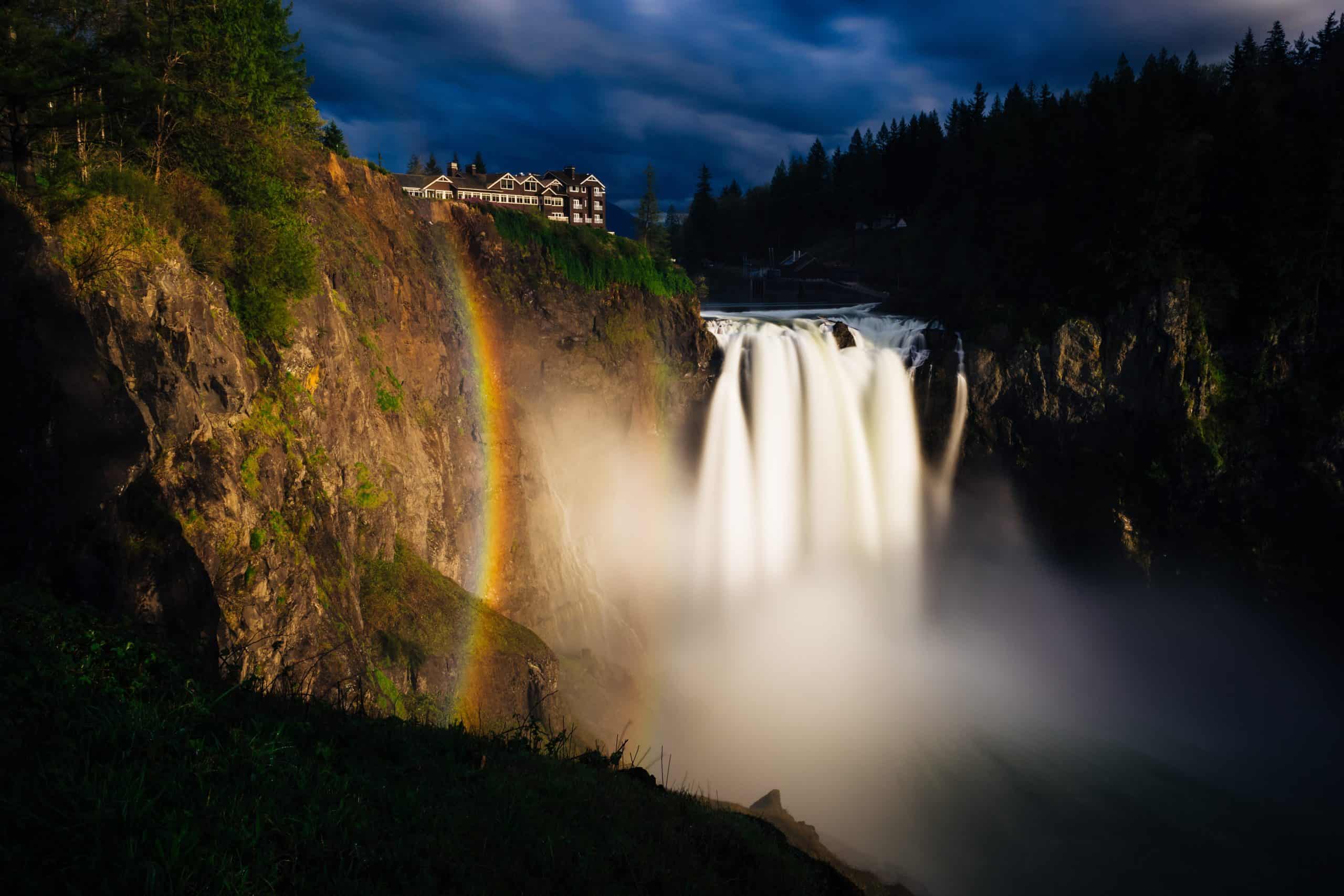 beautiful and romantic Snoqualmie Falls In Seattle