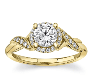 round engagement ring