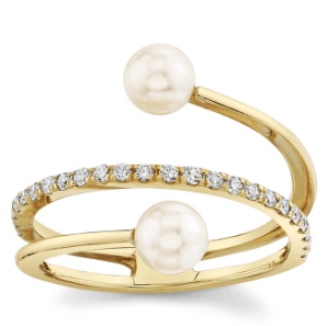 diamond and pearl ring