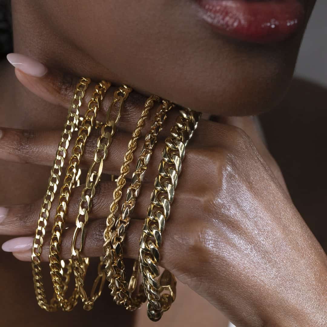 holiday gift guide for mom